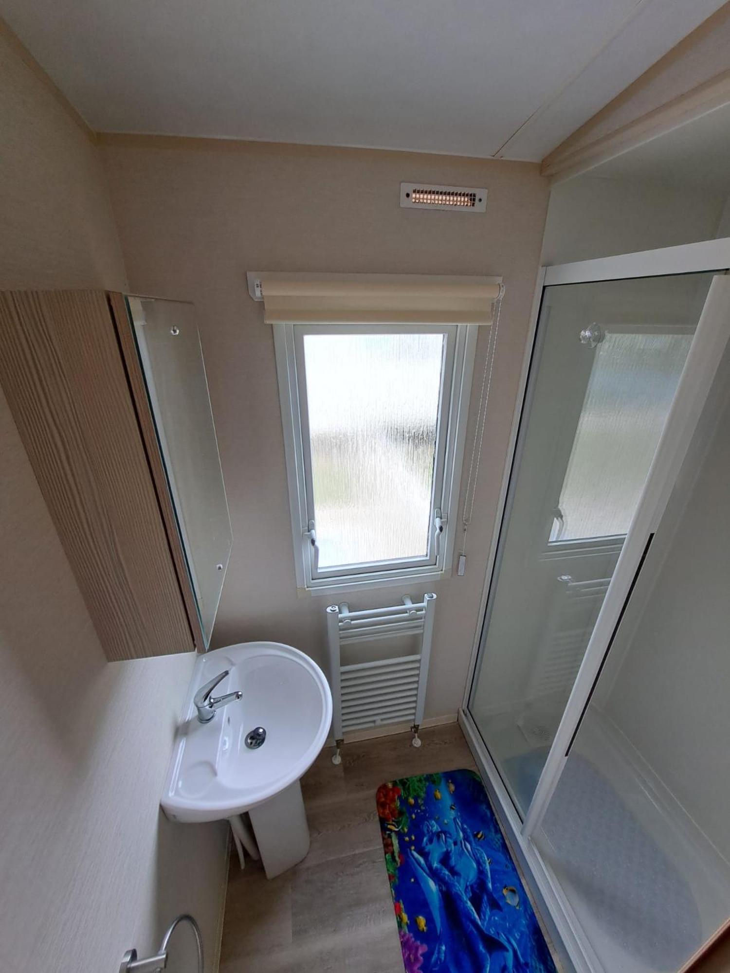 Caravan Waxholme Buitenkant foto