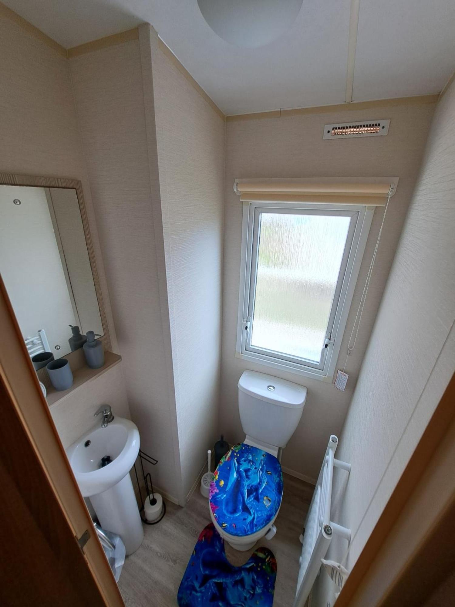 Caravan Waxholme Buitenkant foto
